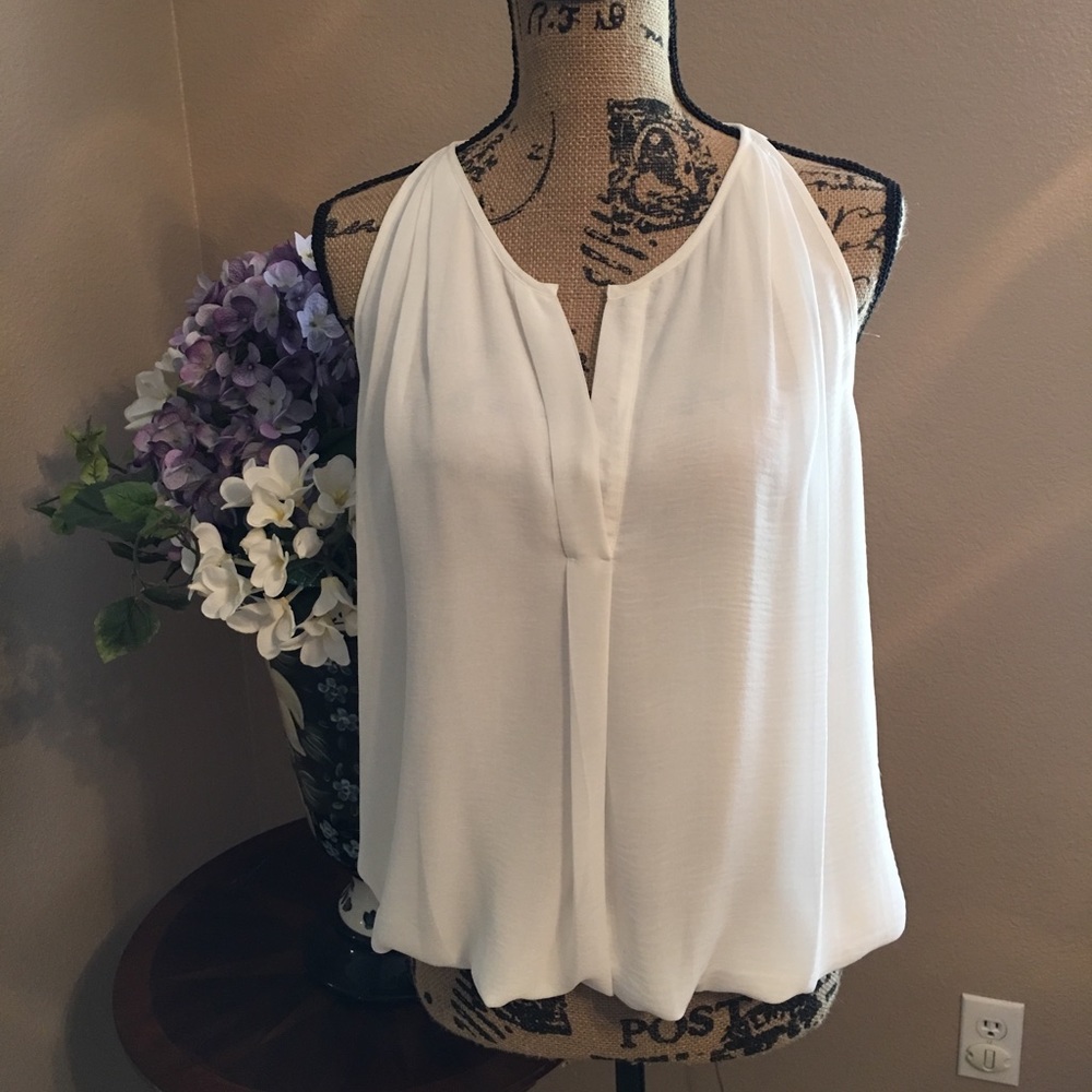 Studio M-White Summer Top.